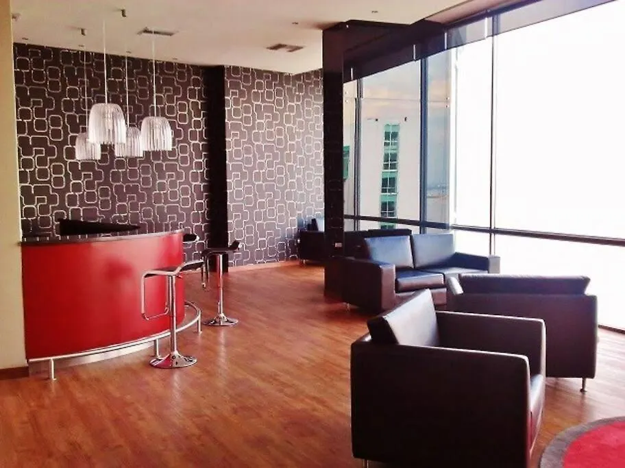 Apartment Ecuabook Riverfront Jacuzzi 11 Wyndham You Home Guayaquil